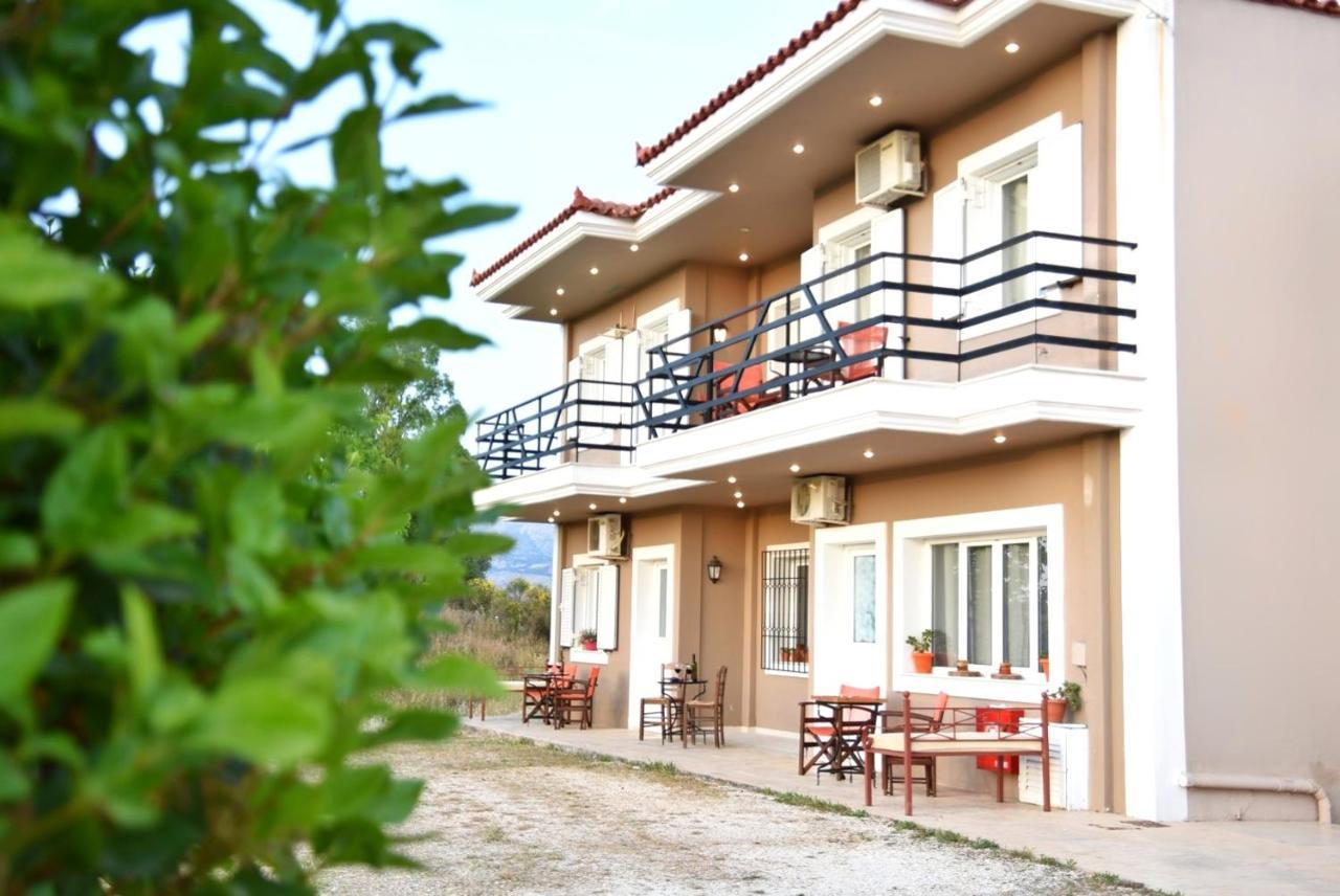 Anemomylos Apartments Lixouri Dış mekan fotoğraf