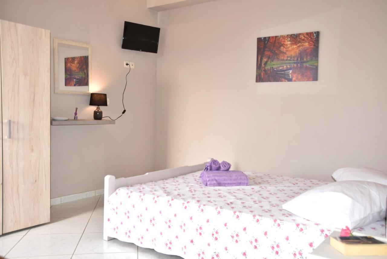 Anemomylos Apartments Lixouri Dış mekan fotoğraf